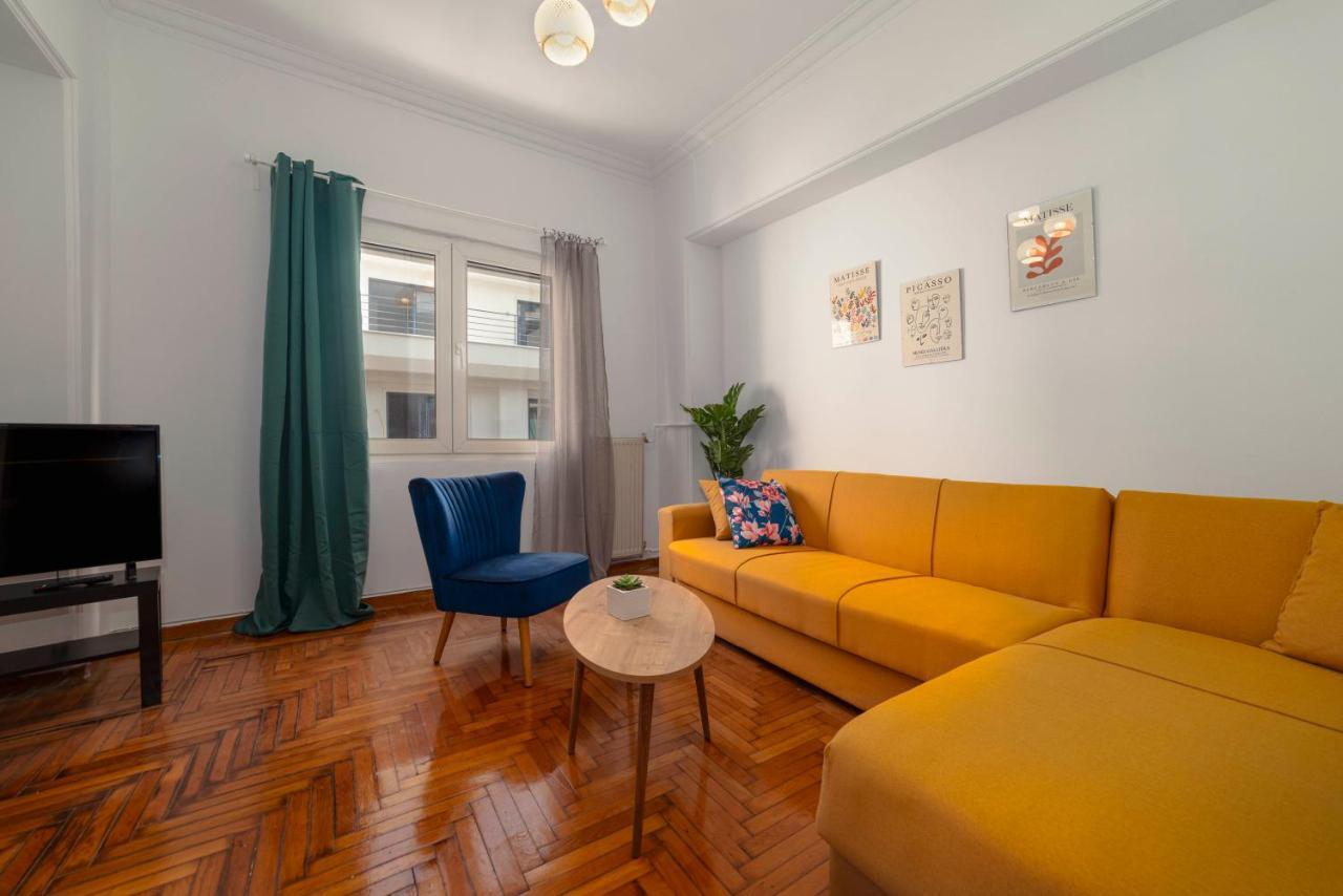 Spacious 2Bd Apartment Next To Athens Archeological Museum Exterior photo